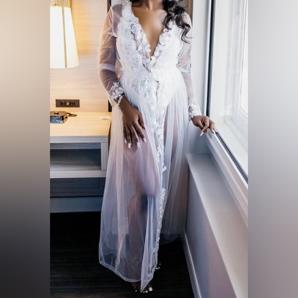 Elegant Sheer White Lace bridal robe